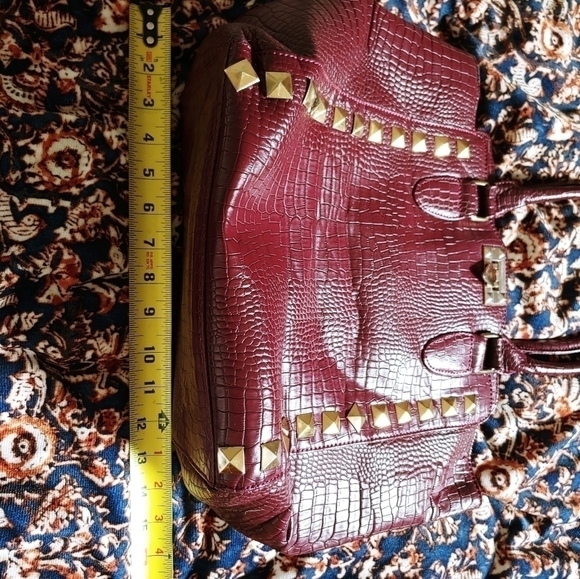 Y2K Vintage Carry All Tote - Picture 2 of 3